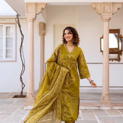 Bandhani Cotton Kurta Set with Mul Cotton Dupatta & Palazzo