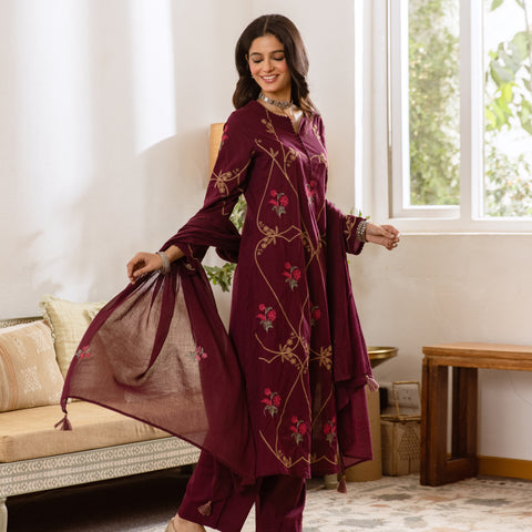 Women's Embroidered Cotton Kurta Dupatta Set