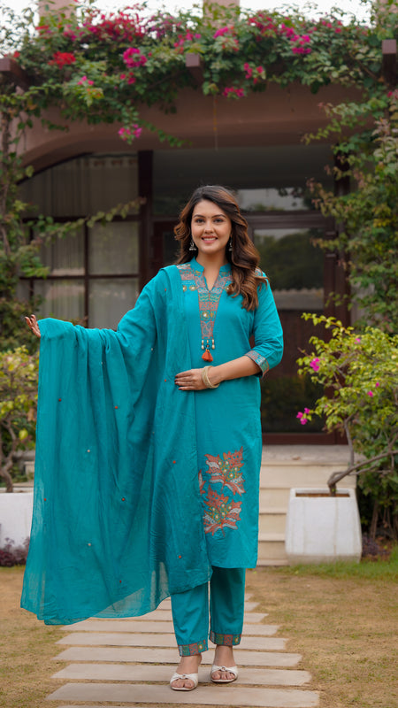 Ebbani Women’s Cotton Aqua Blue embroided Kurta Set with Dupatta