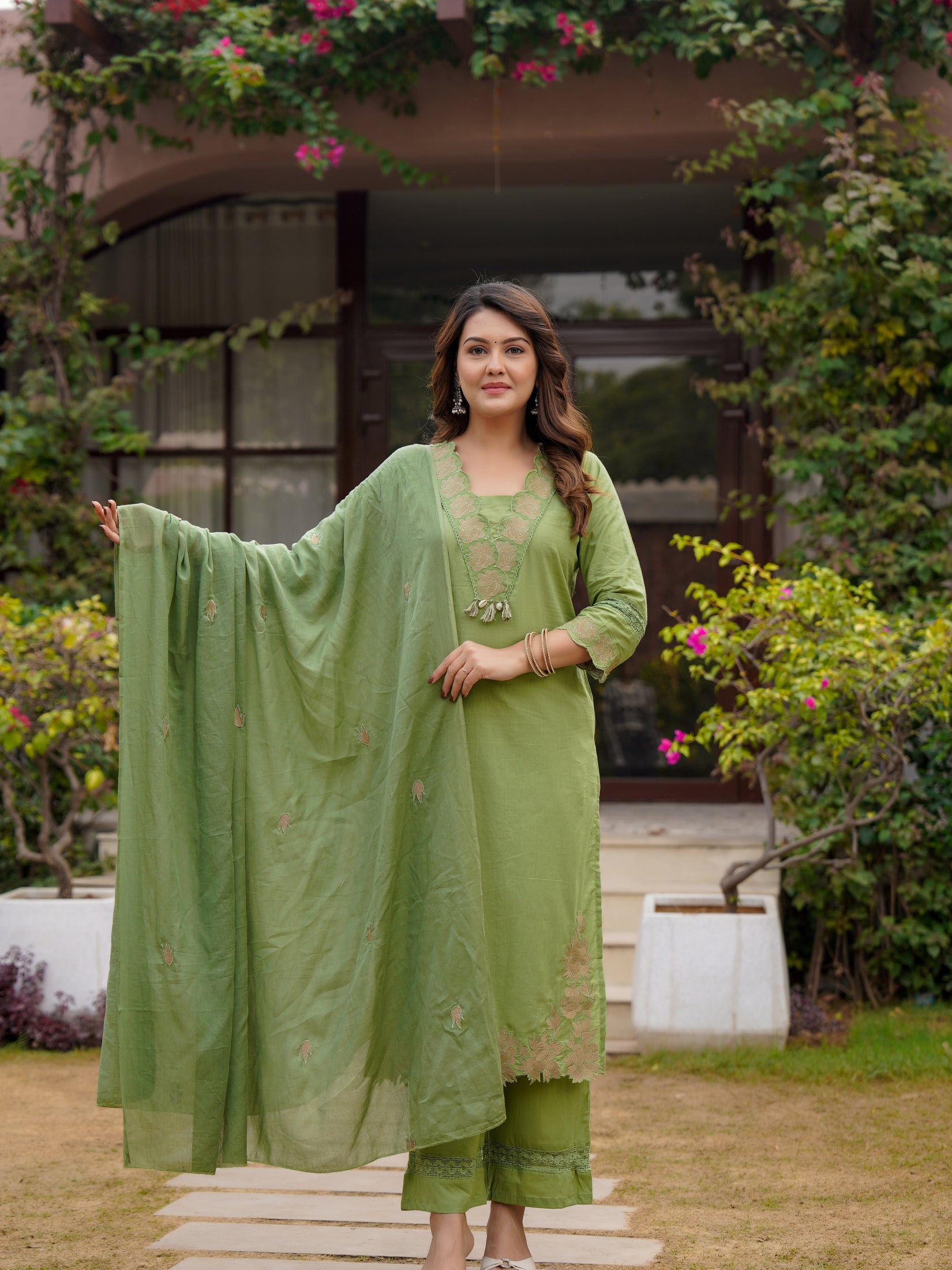 Ebbani Women’s Cotton Embroidered Kurta Set with Dupatta