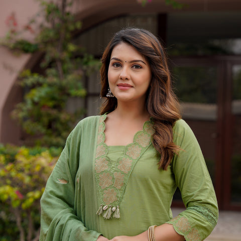 Ebbani Women’s Cotton Embroidered Kurta Set with Dupatta