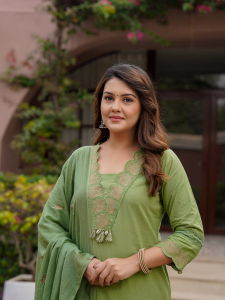 Ebbani Women’s Cotton Embroidered Green Kurta Set with Dupatta