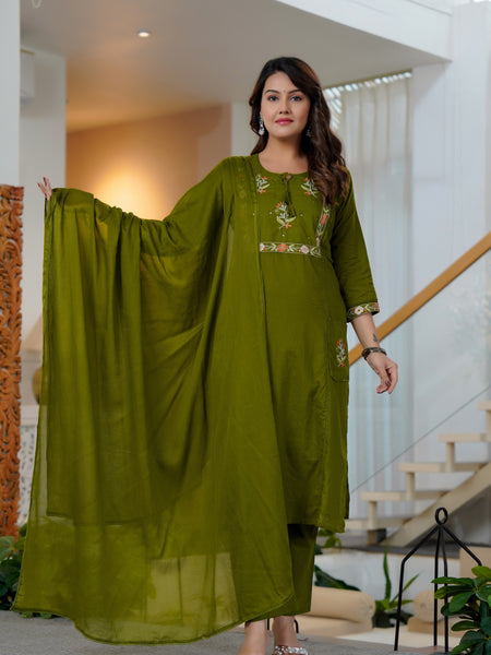 Ebbani Women’s Cotton Embroidered Green Round Neck Kurta Set with Dupatta