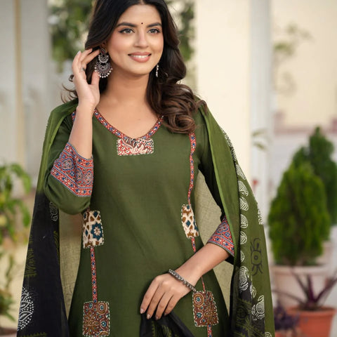 Cotton Rani Patch Work Kurta Set with Dupatta