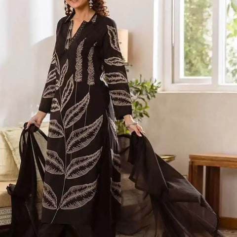 Embroidered Kurta with Trousers With Dupatta