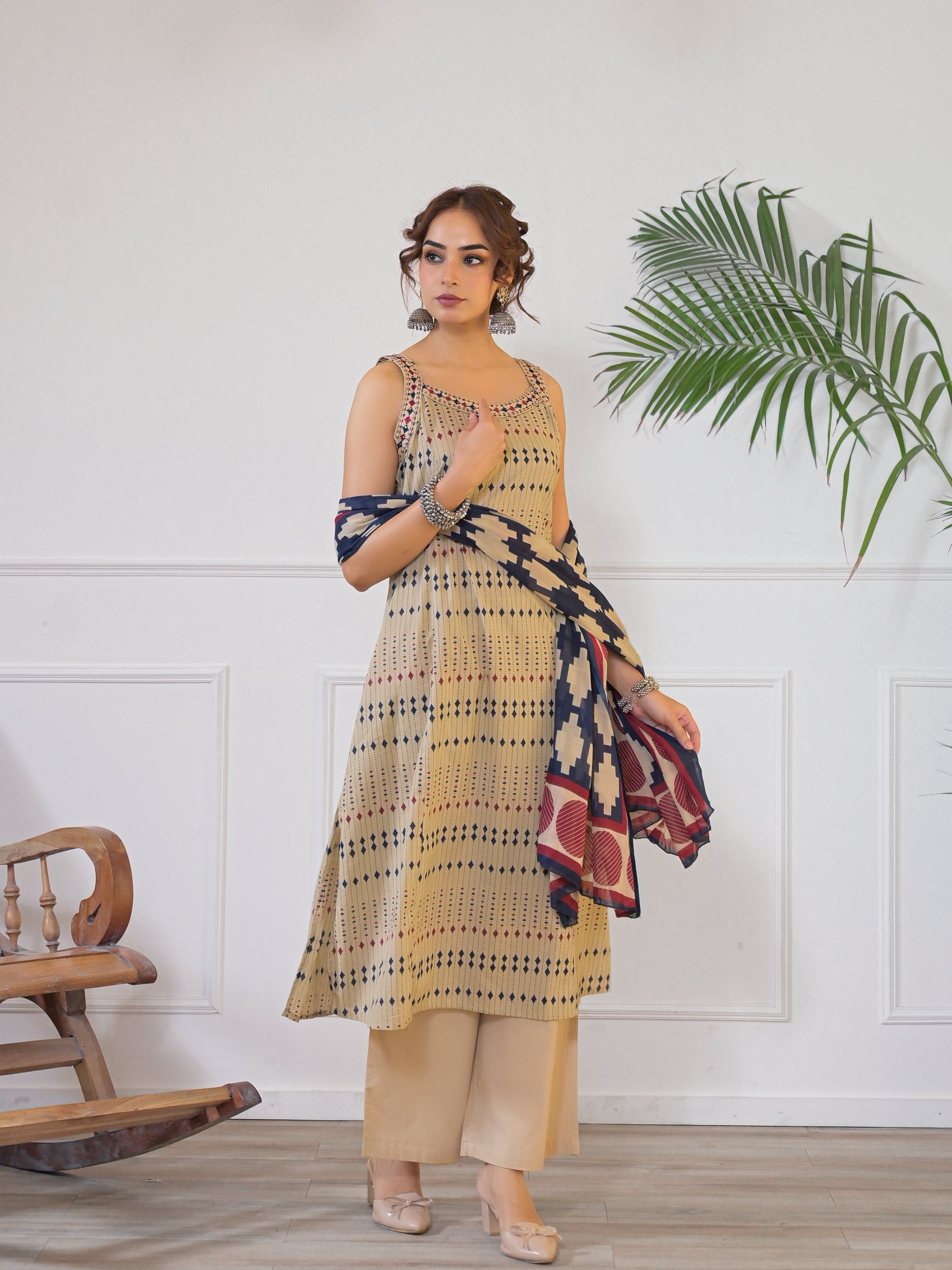 Beige Geometric Print Kurta Dupatta Set