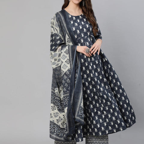 Ebbani Women’s Cotton Motifs Grey Anarkali Kurta Set with Dupatta