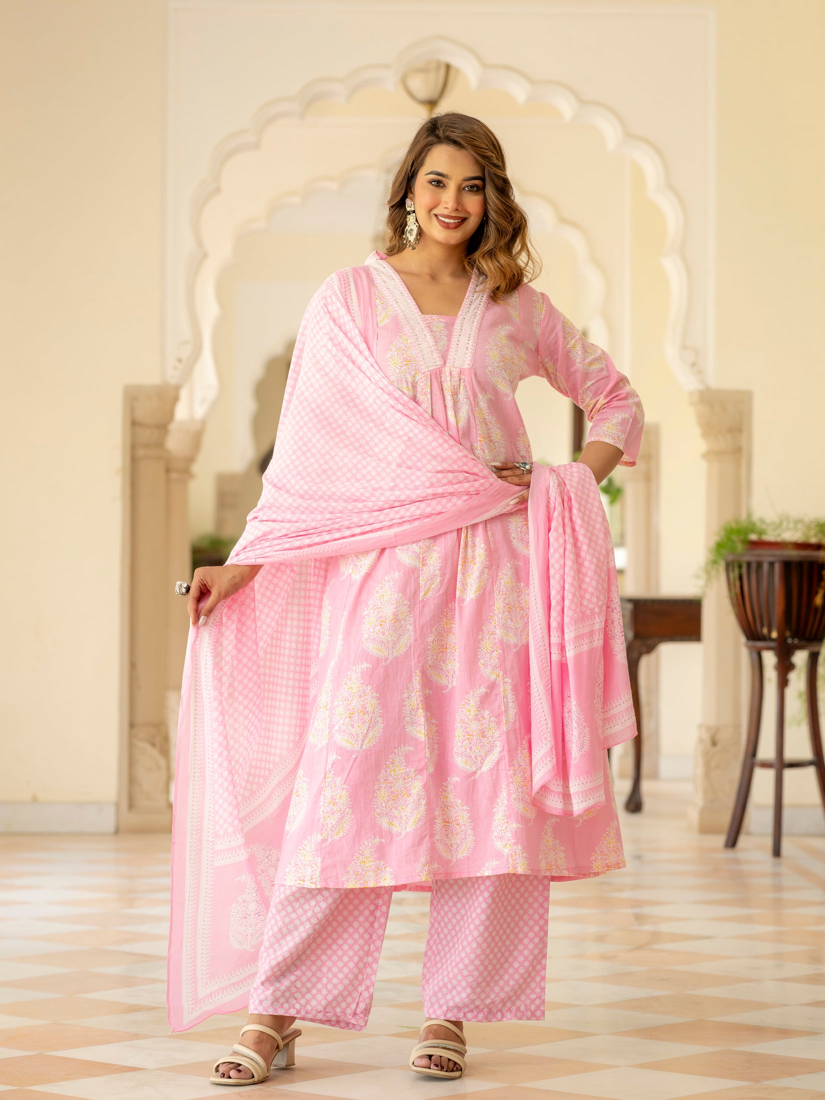 Ebbani Women’s Cotton Floral Baby Pink Kurta Set with Dupatta