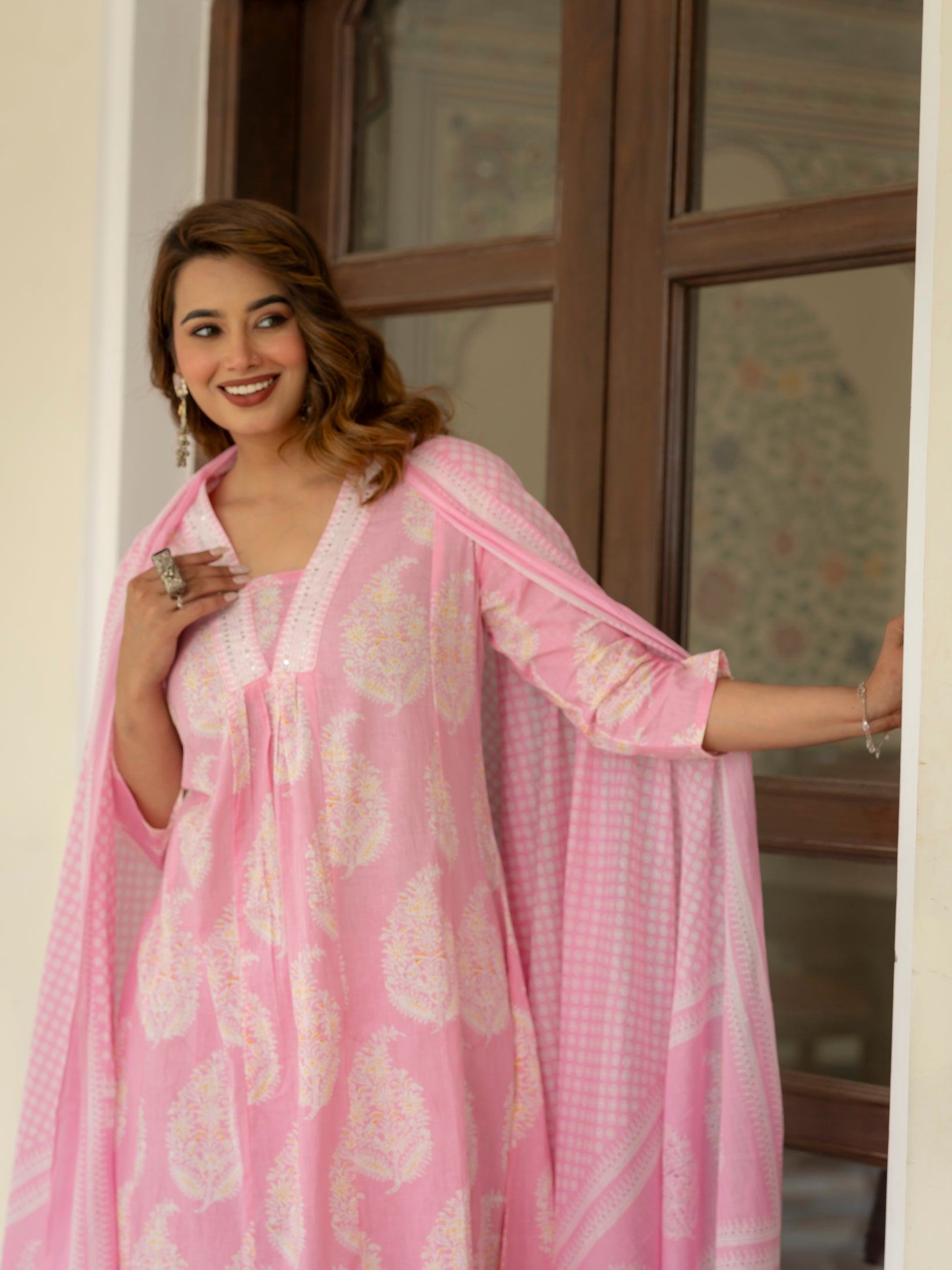 Ebbani Women’s Cotton Floral Baby Pink Kurta Set with Dupatta