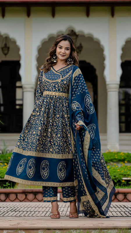 Ebbani Women’s Pure Cotton Ethnic Blue Printed Kurta Set with Pants & Dupatta