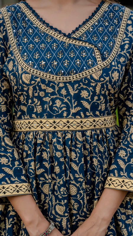 Ebbani Women’s Pure Cotton Ethnic Blue Printed Kurta Set with Pants & Dupatta