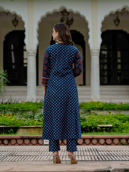 Ebbani Women’s Cotton Ethnic Printed Navy Blue Kurta Set with Pants & Dupatta