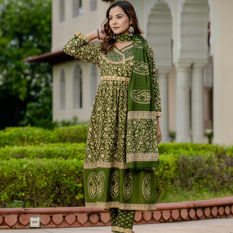 Ebbani Women’s Pure Cotton Ethnic Printed Green Kurta Set