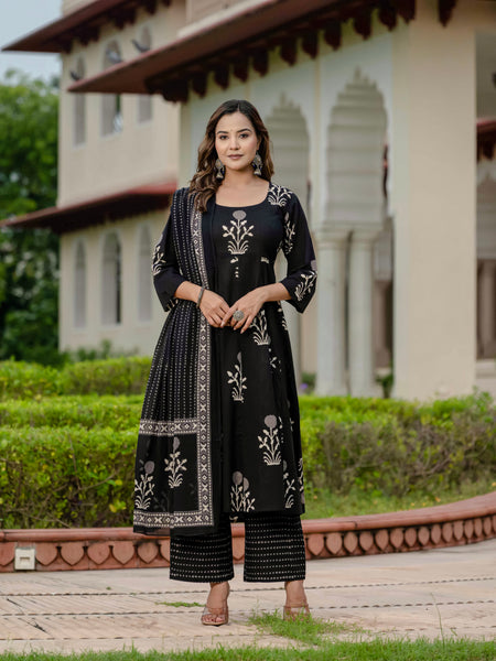 Ebbani Women’s Pure Cotton Motif Black Kurta Set with Plazzo