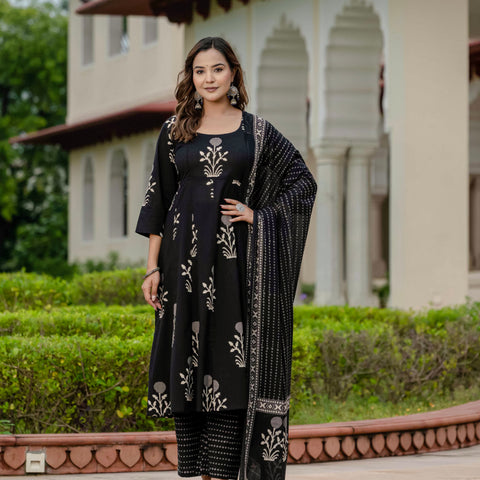 Ebbani Women’s Pure Cotton Motif Black Kurta Set with Plazzo