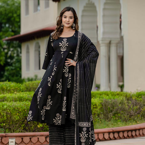 Ebbani Women’s Pure Cotton Motif Black Kurta Set with Plazzo