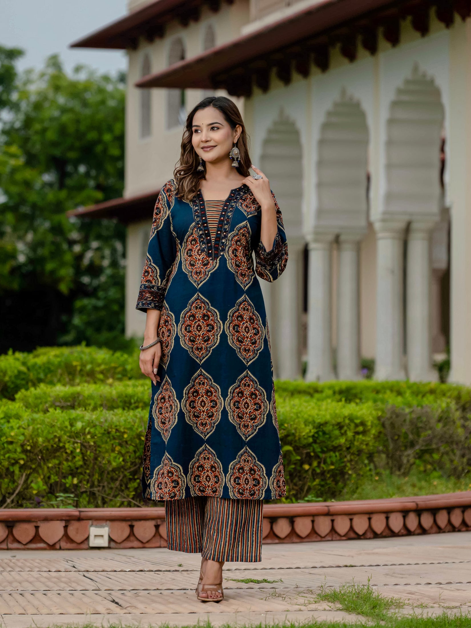 Ebbani Women’s Pure Cotton Ajrakh Printed Blue Kurta Set