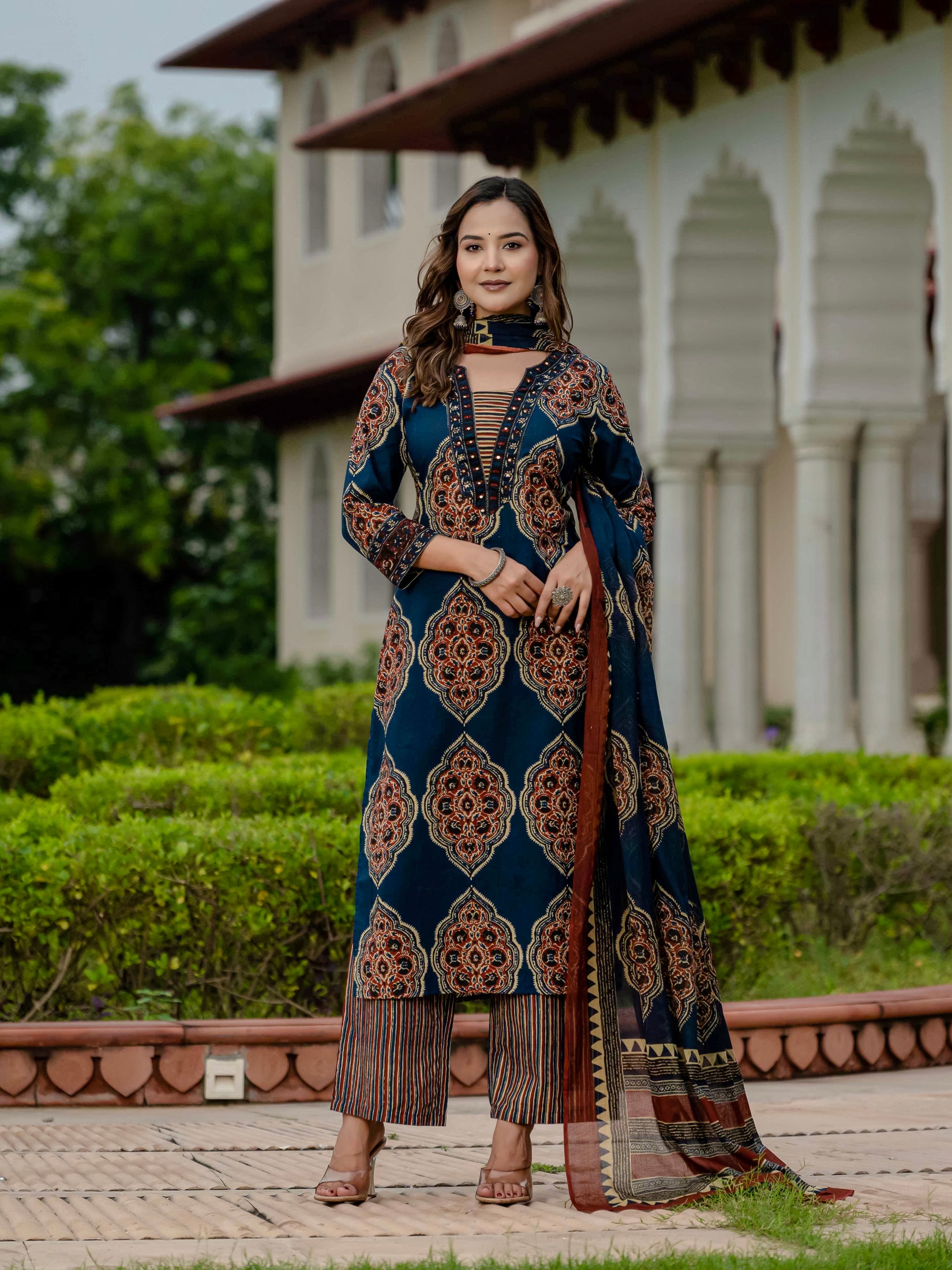 Ebbani Women’s Pure Cotton Ajrakh Printed Blue Kurta Set