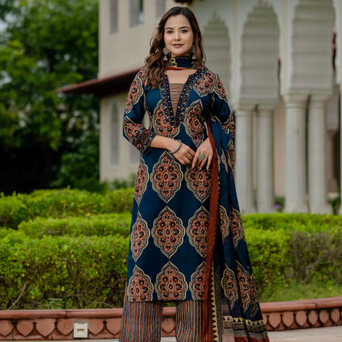 Ebbani Women’s Pure Cotton Ajrakh Printed Blue Kurta Set