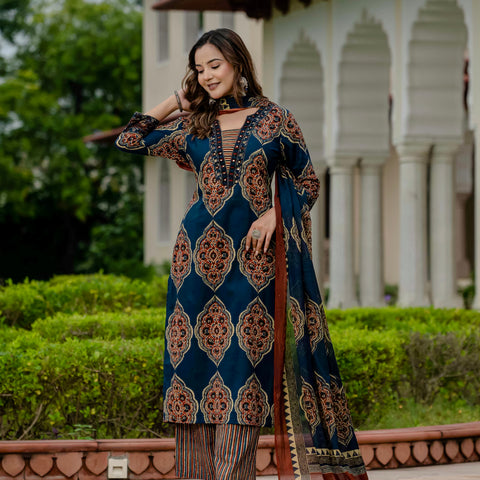 Ebbani Women’s Pure Cotton Ajrakh Printed Blue Kurta Set
