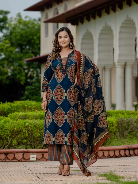 Ebbani Women’s Pure Cotton Ajrakh Printed Blue Kurta Set