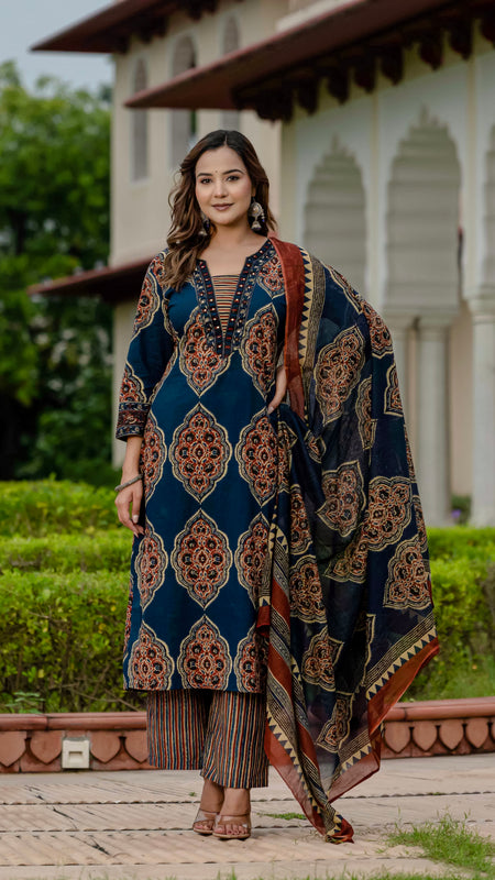 Ebbani Women’s Pure Cotton Ajrakh Printed Blue Kurta Set