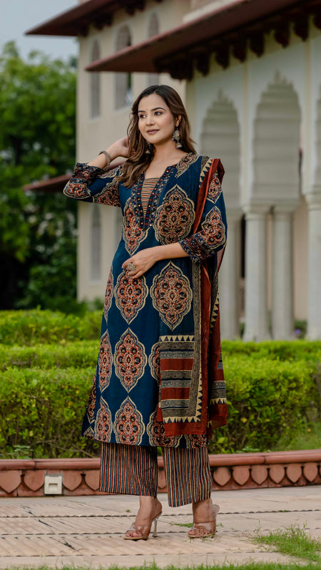 Ebbani Women’s Pure Cotton Ajrakh Printed Blue Kurta Set