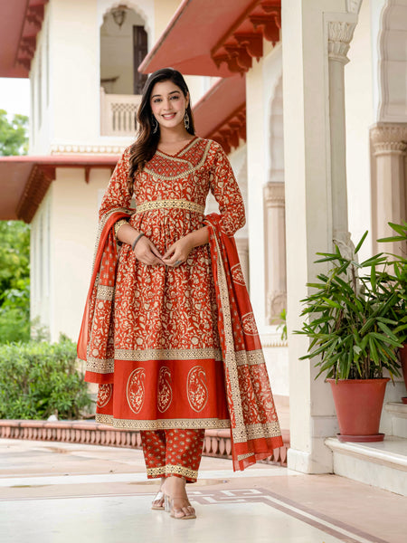 Ebbani Women’s Ethnic Printed Rust Floral Cotton Kurta Set with Dupatta