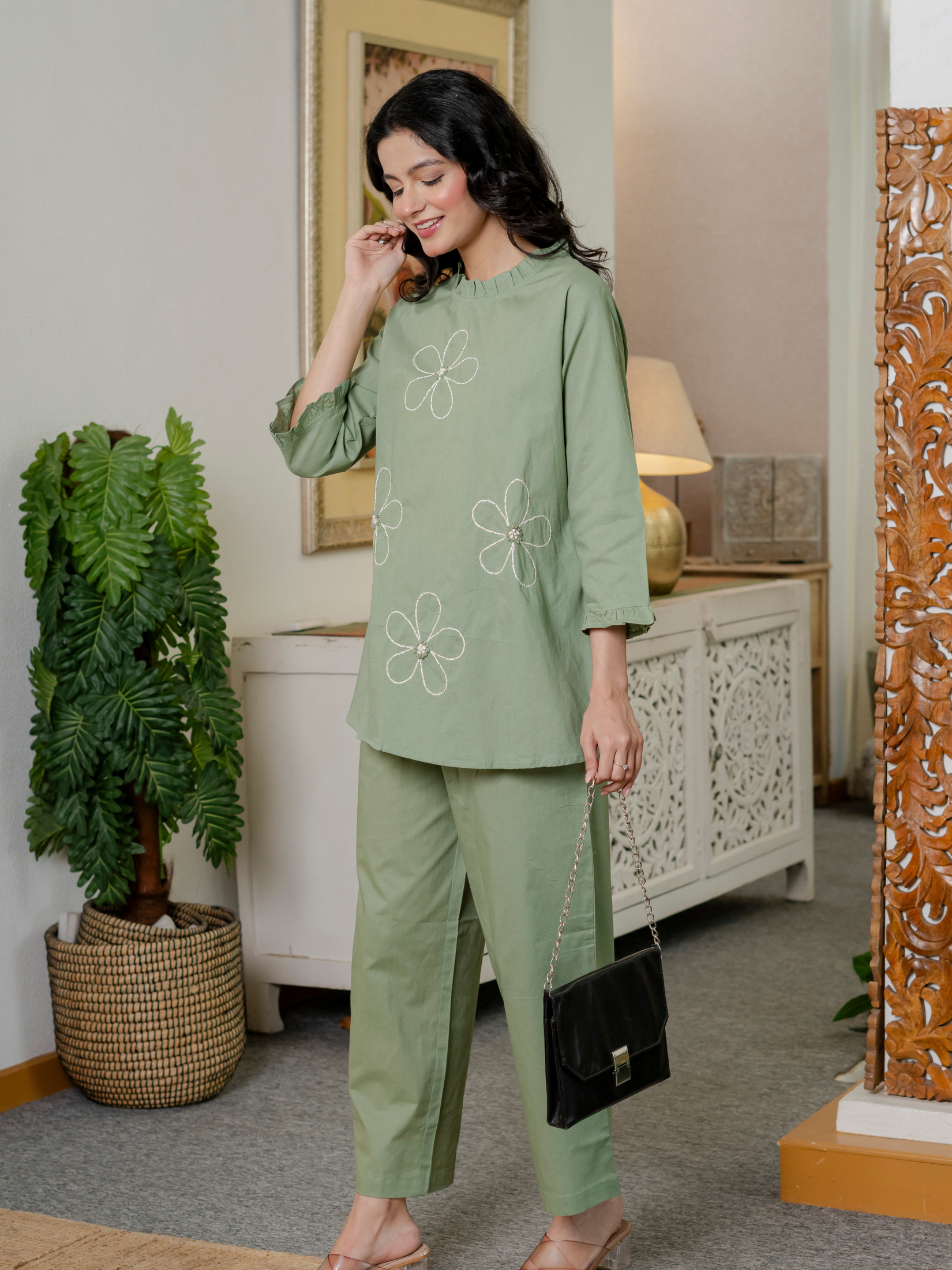 Women Olive Green Embroidered Thread Work Pure Cotton coord set