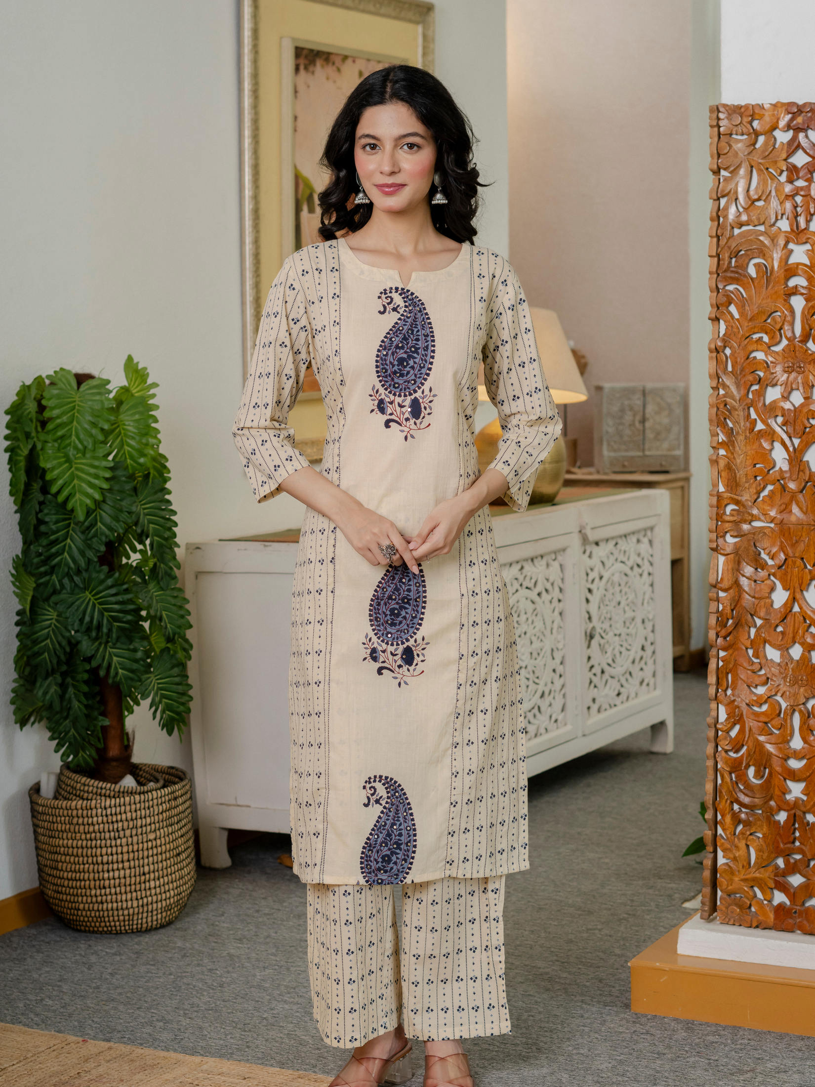 Women blue motifs Printed Pure Cotton embroidered Kurta dupatta set