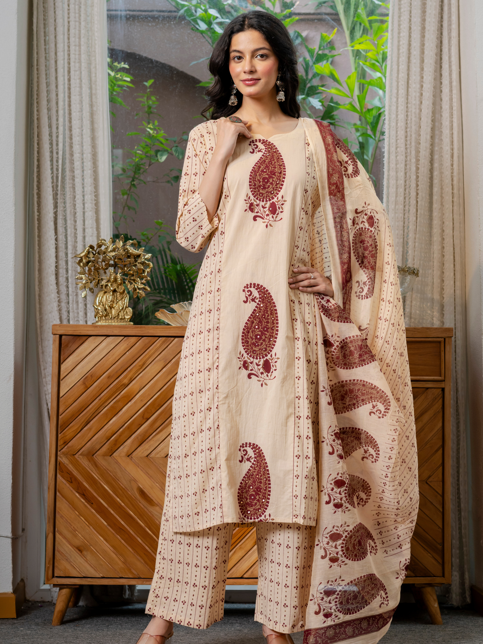 Women  maroon motifs  Printed    Pure Cotton embroidered Kurta dupatta set