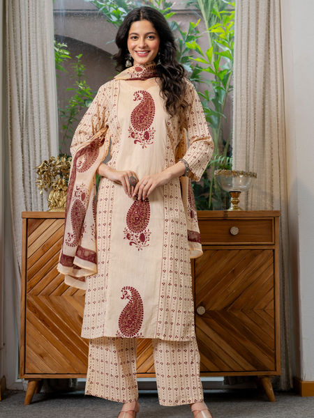 Women  maroon motifs  Printed    Pure Cotton embroidered Kurta dupatta set