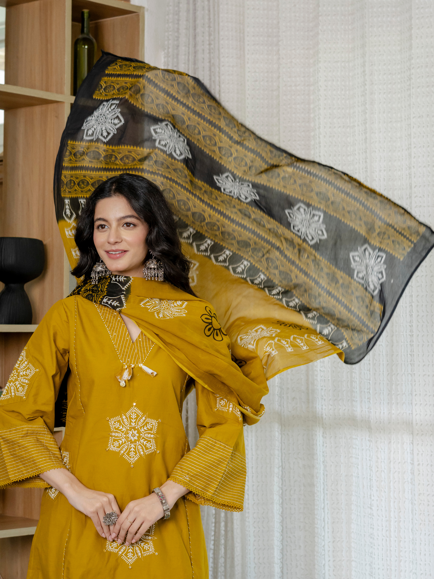 Women mustard  Floral Printed V-Neck  Pure Cotton embroidered Kurta dupatta set