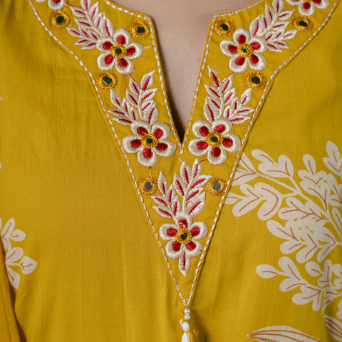 Women  mustard Floral Printed V-Neck  Pure Cotton embroidered Kurta dupatta set