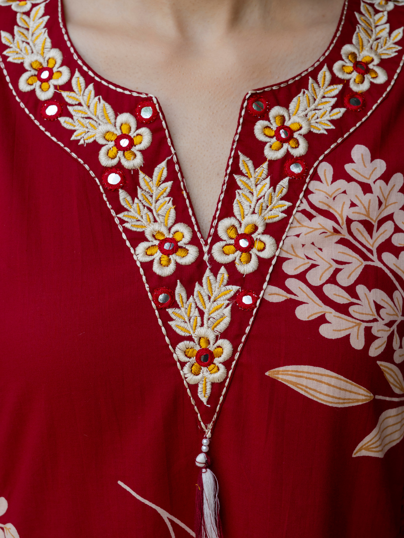 Women Red Floral Printed V-Neck  Pure Cotton embroidered Kurta dupatta set