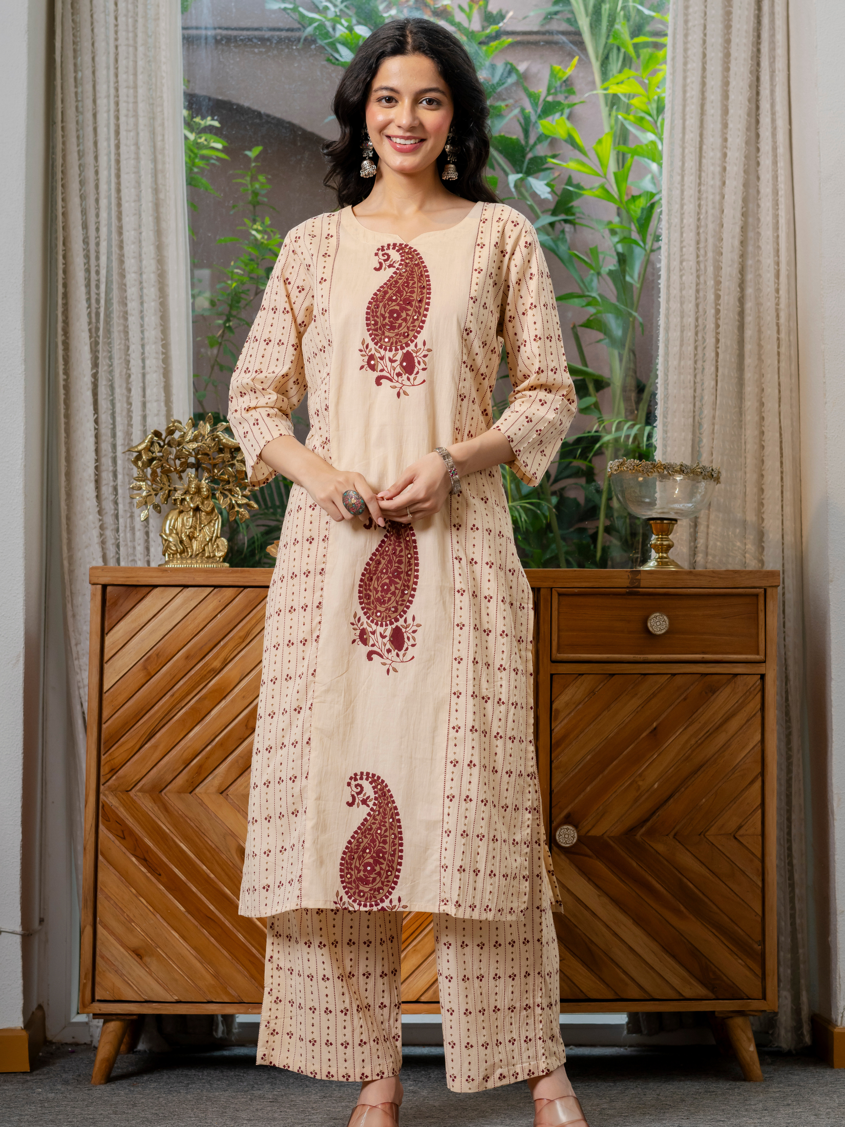 Women  maroon motifs  Printed    Pure Cotton embroidered Kurta dupatta set