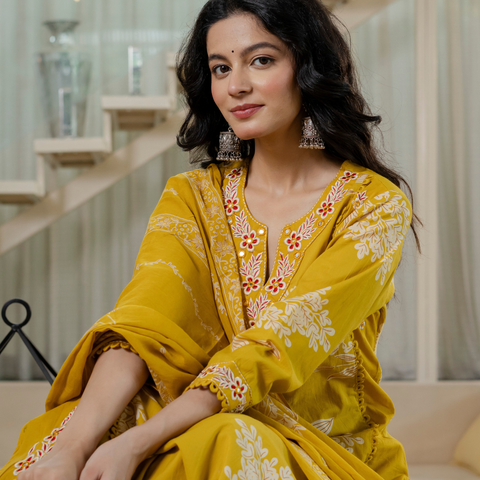 Women  mustard Floral Printed V-Neck  Pure Cotton embroidered Kurta dupatta set