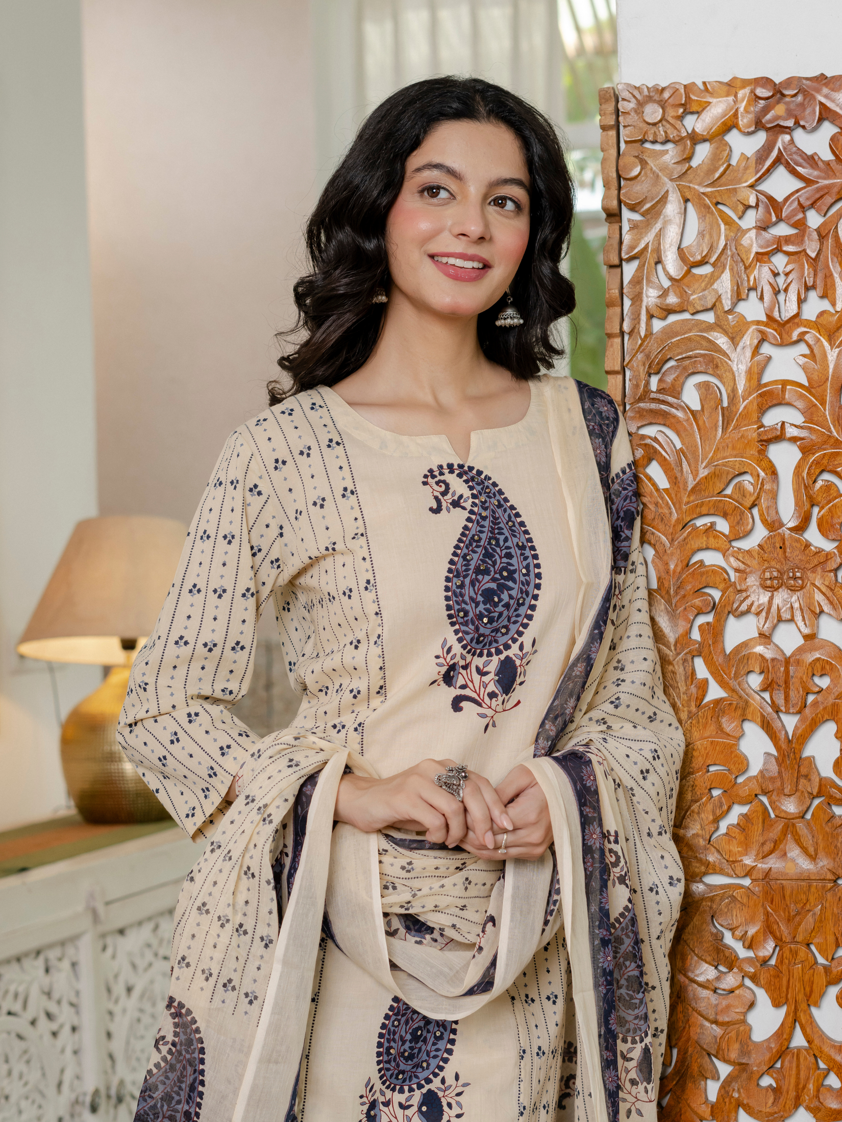 Women blue motifs Printed Pure Cotton embroidered Kurta dupatta set