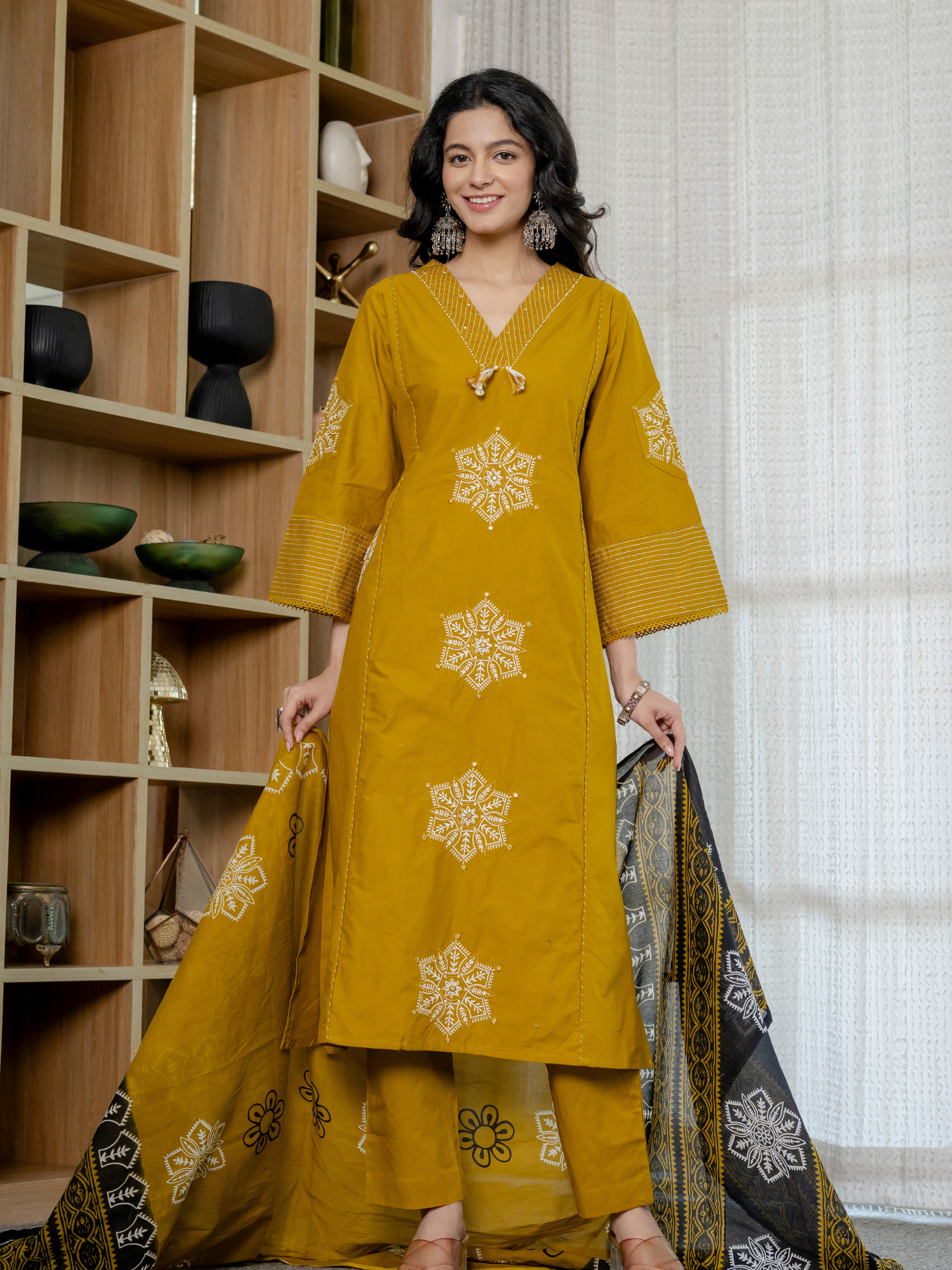 Women mustard  Floral Printed V-Neck  Pure Cotton embroidered Kurta dupatta set