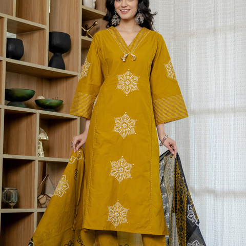 Women mustard  Floral Printed V-Neck  Pure Cotton embroidered Kurta dupatta set