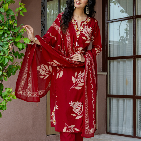 Women Red Floral Printed V-Neck  Pure Cotton embroidered Kurta dupatta set