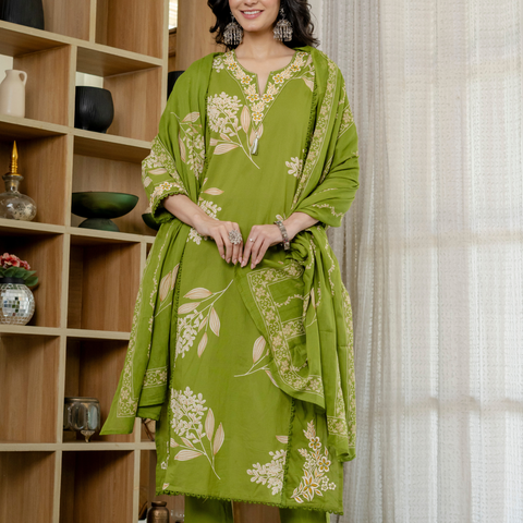 Women  Lime Green Floral Printed V-Neck  Pure Cotton embroidered Kurta dupatta set