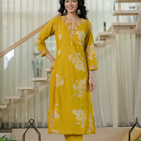 Women  mustard Floral Printed V-Neck  Pure Cotton embroidered Kurta dupatta set