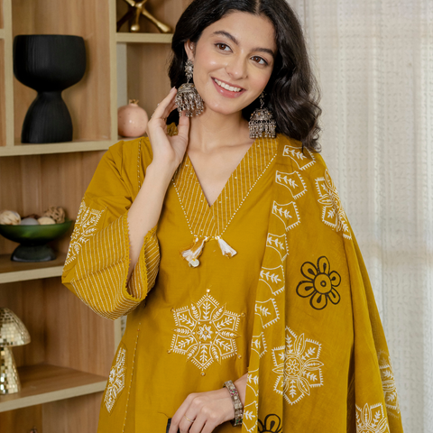 Women mustard  Floral Printed V-Neck  Pure Cotton embroidered Kurta dupatta set
