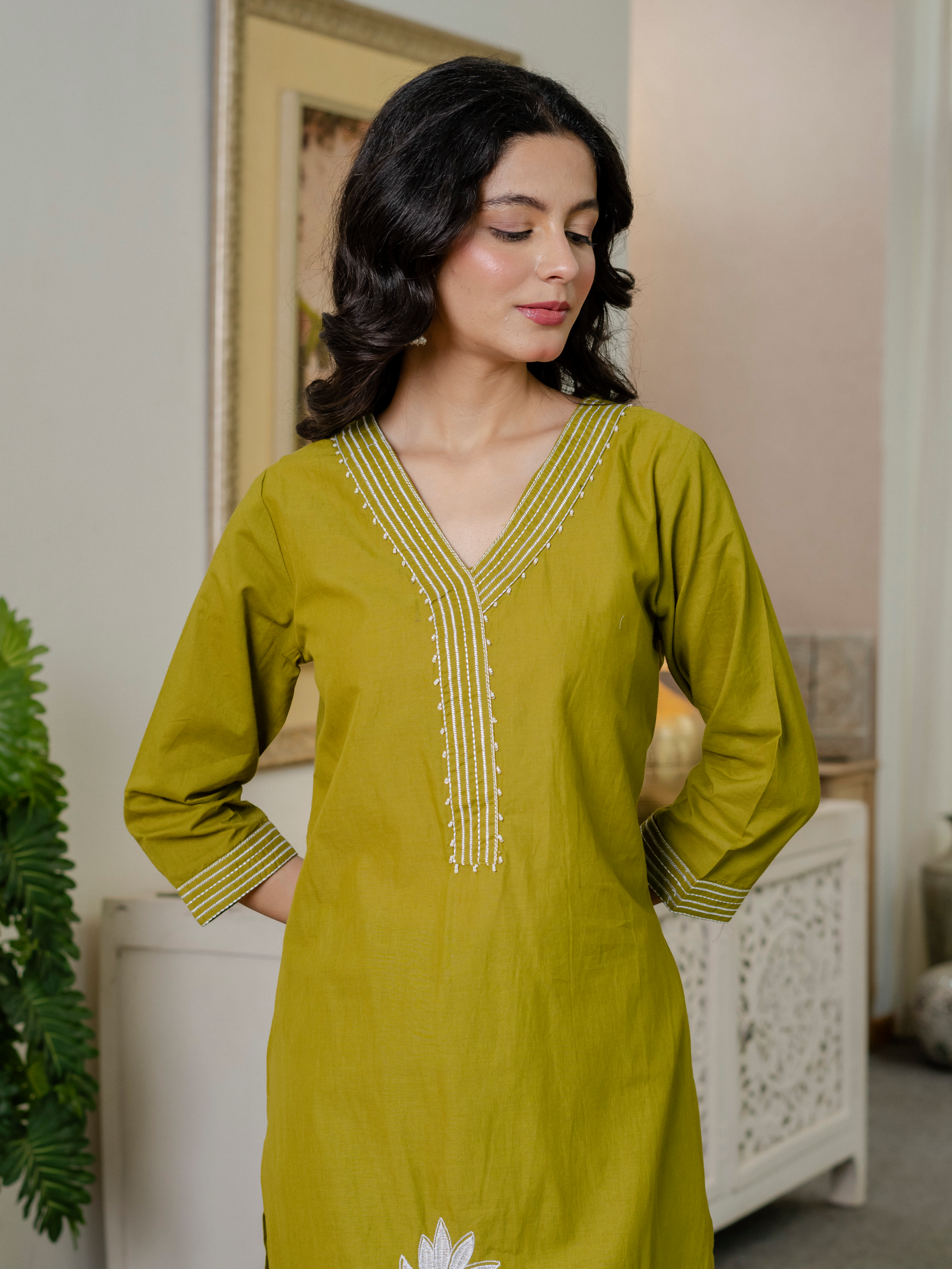 Women lime green  Embroidered Thread Work Pure Cotton Kurta with Trousers