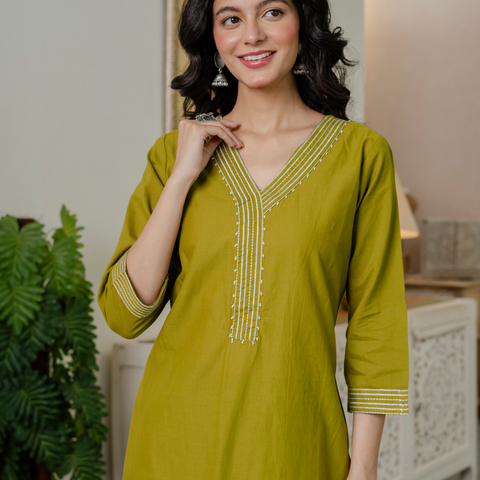 Women lime green  Embroidered Thread Work Pure Cotton Kurta with Trousers