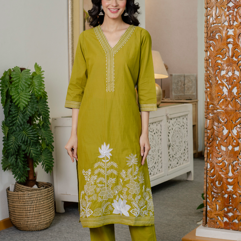 Women lime green  Embroidered Thread Work Pure Cotton Kurta with Trousers