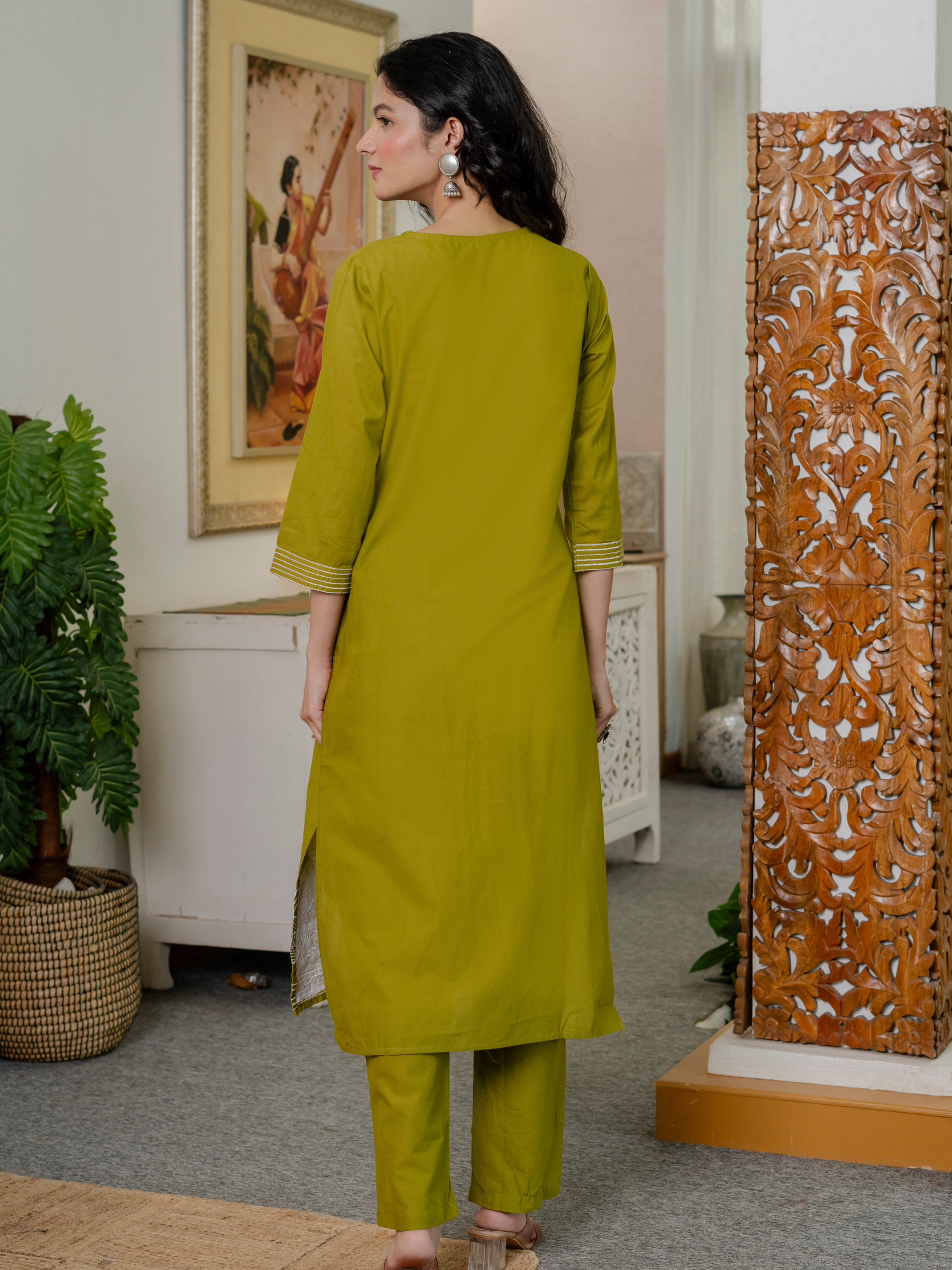Women lime green  Embroidered Thread Work Pure Cotton Kurta with Trousers