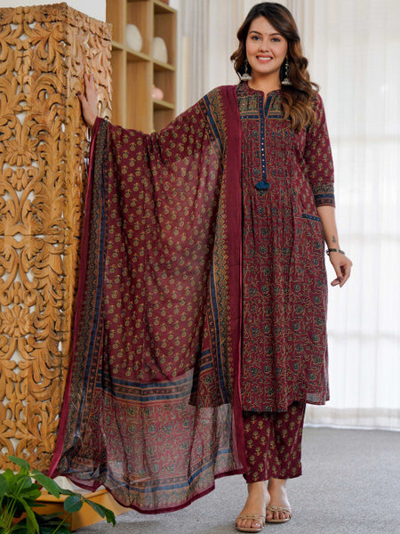 Cotton Motifs Kurta Set with Dupatta